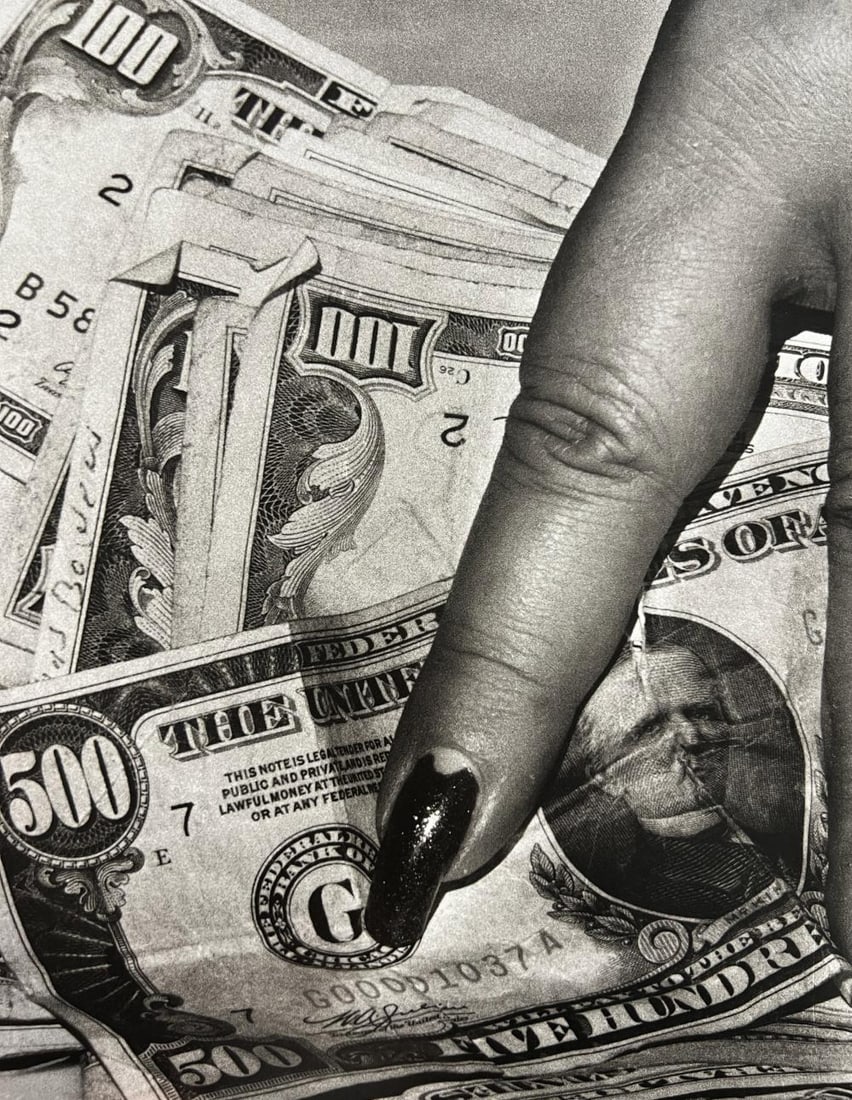 Helmut Newton, Fat Hand And Dollars, 1, Monte Carlo, 1986 (1 of 1)