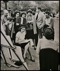 André Kertész, Artist with crowd, New York, 1947
