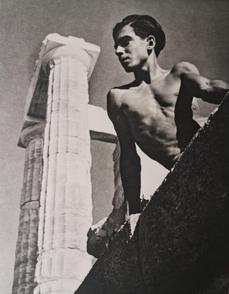 Herbert List, Rome, Italy, 1949: Title: Herbert List, Rome, Italy, 1949 Type: Sheet-Fed Photogravures Year: 1988 Publisher: Twin Palms Publishers Size: 10.5" x 8" Print Origin: Japan Condition: Excellent