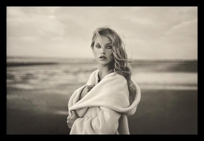 Marc Lagrange, Three Sisters (Playing Chess), 2000's