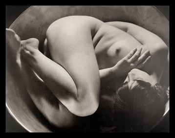 Ruth Bernhard, Early Nude, 1934