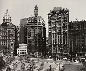 Berenice Abbott, City Hall Park, 'Newspaper Row', 1930s