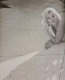 Marilyn Monroe in repose