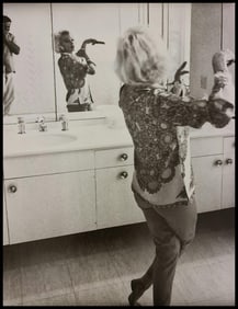 Marilyn in a borrowed house