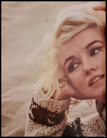 Marilyn Monroe at the beach - 1