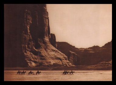 Edward S. Curtis, PLATE 12 Canon de Chelly Navaho, 1904