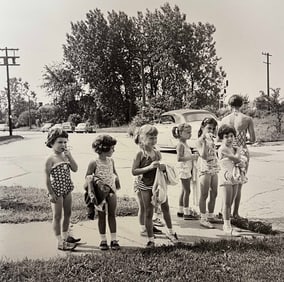 Vivian Maier, Location And Date Unknown - 10