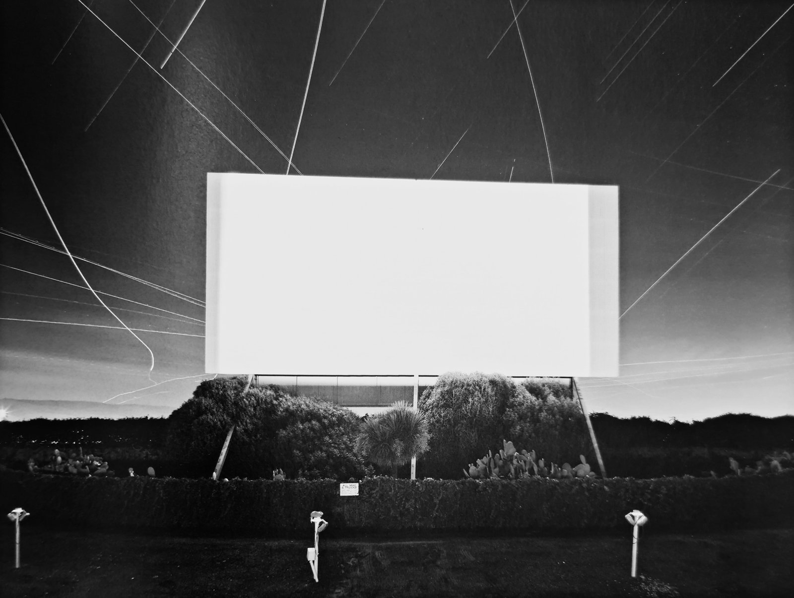 Hiroshi Sugimoto, Union City Drive-In, Union City, 1993: Subject: Hiroshi Sugimoto, Union City Drive-In, Union City Type: Sheet-fed Photograuvere Year: 2005 Publisher: Hatje Cantz Verlag Size: 8.5" x 6.5" Country of Origin: Japan Condition: Excellent