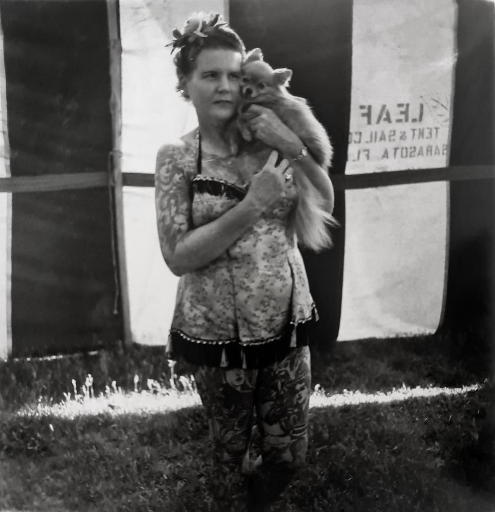 Diane Arbus, The Backwards Man in his hotel room, N.Y.C., 1961 (1 of 1)