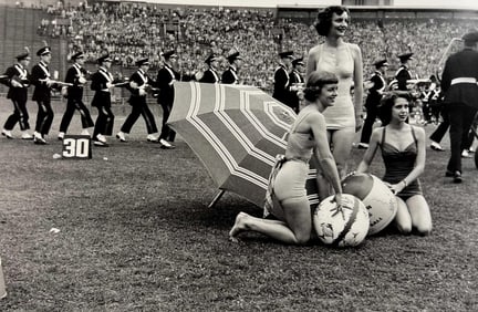 Elliott Erwitt, Pittsburgh, 1950 , Limited Editing Of 230