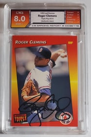 Roger Clemens Hand Signed and Authenticated Baseball Card