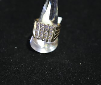 14KT Yellow Gold CZ Strips Ridged Top Ring, Size 10.75