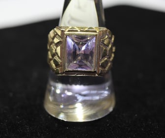 14KT Yellow Gold CZ Solitaire w/ Milled Band Ring, Size