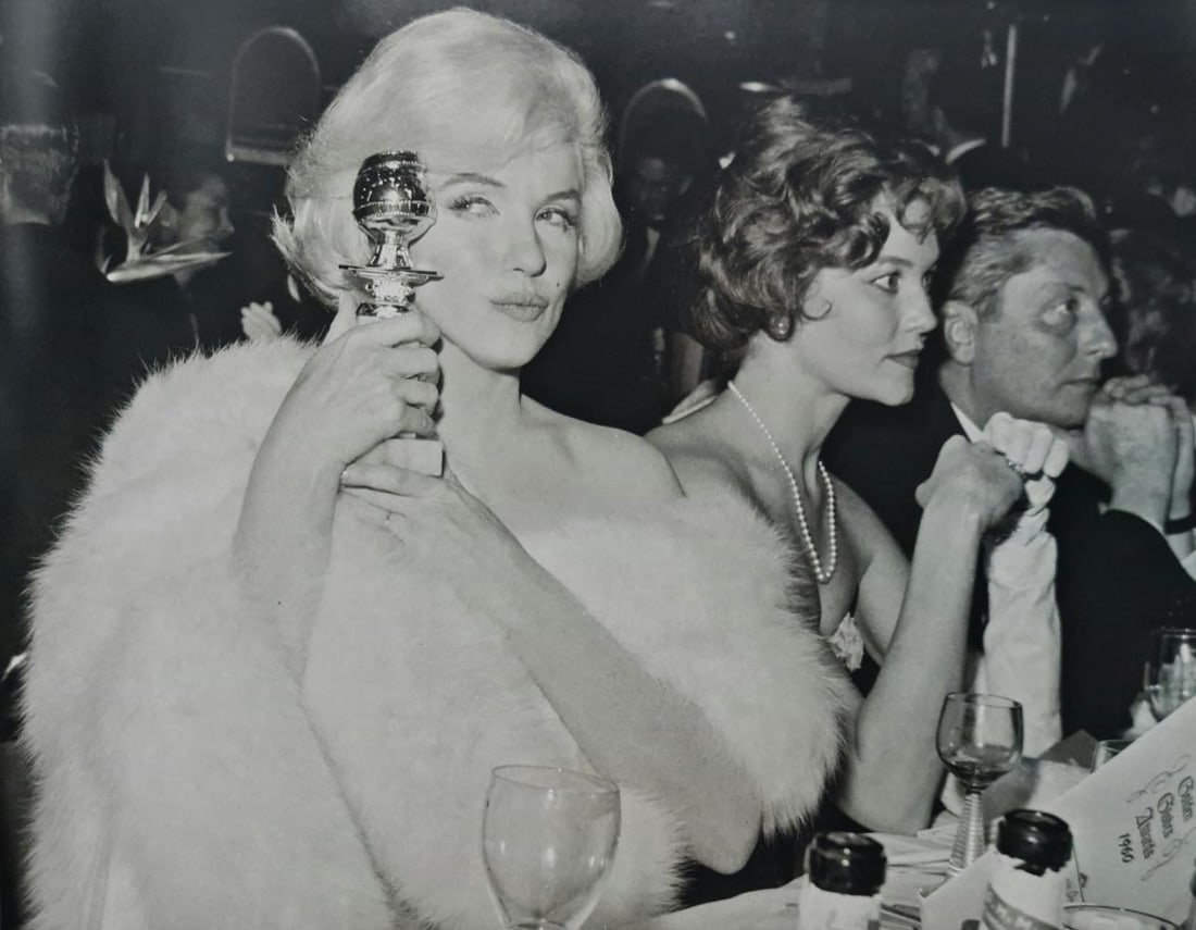 Marilyn Monroe gets Golden Globe for, 'Some Like It Hot' (1 of 1)