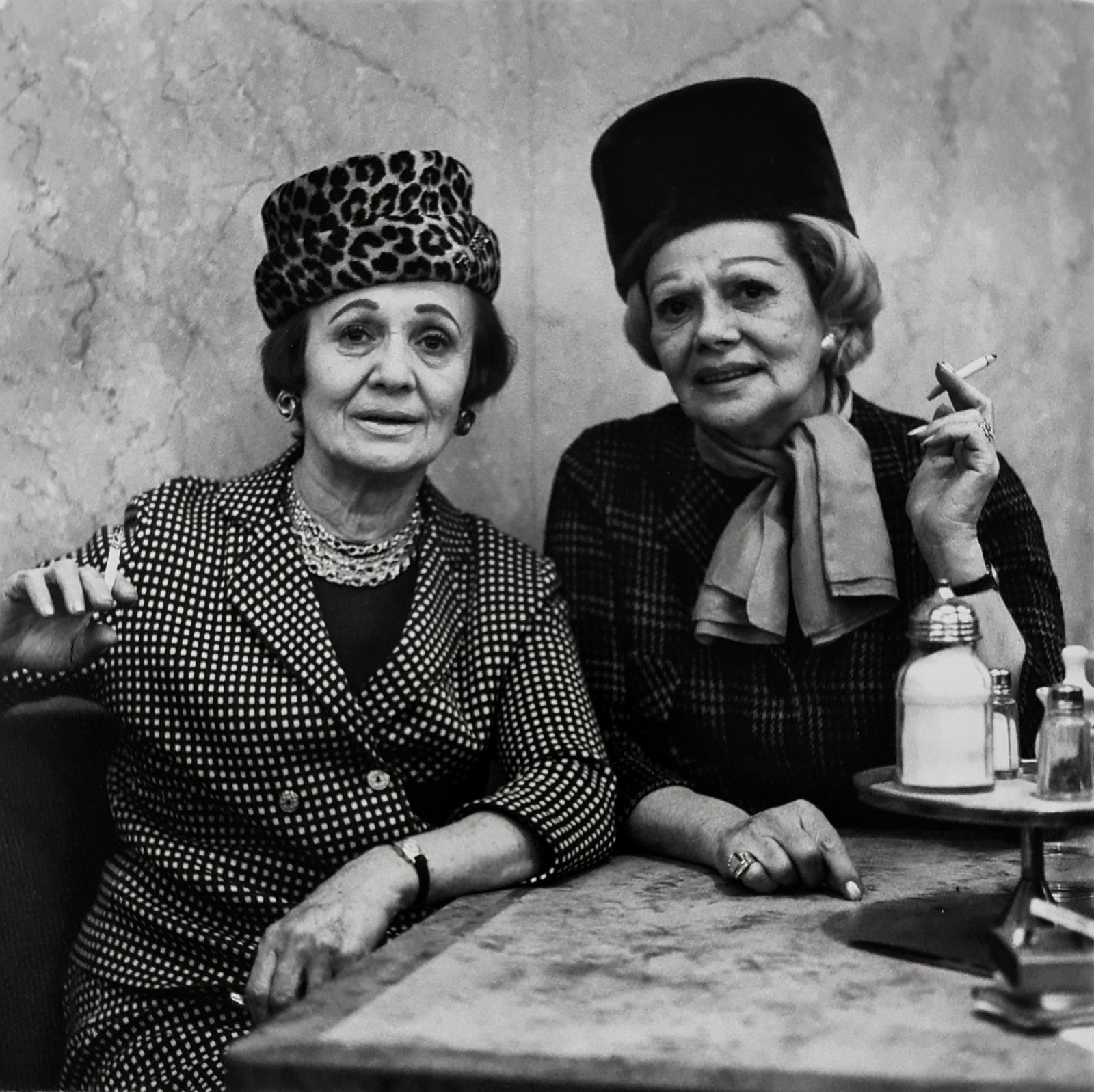 Diane Arbus, Two ladies at the automat, N.Y.C., 1966: Photographer: Diane Arbus Born: March 14, 1923, New York, New York, United States. Died: July 26, 1971, Westbeth Artists Housing, New York, United States. Diane Arbus was an American photographer. Arb