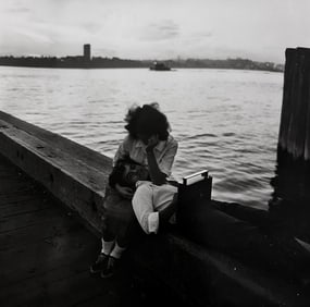 Diane Arbus, Couple on a pier, N.Y.C., 1963
