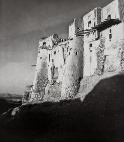 Horst P. Horst, Cliff Village, Iran