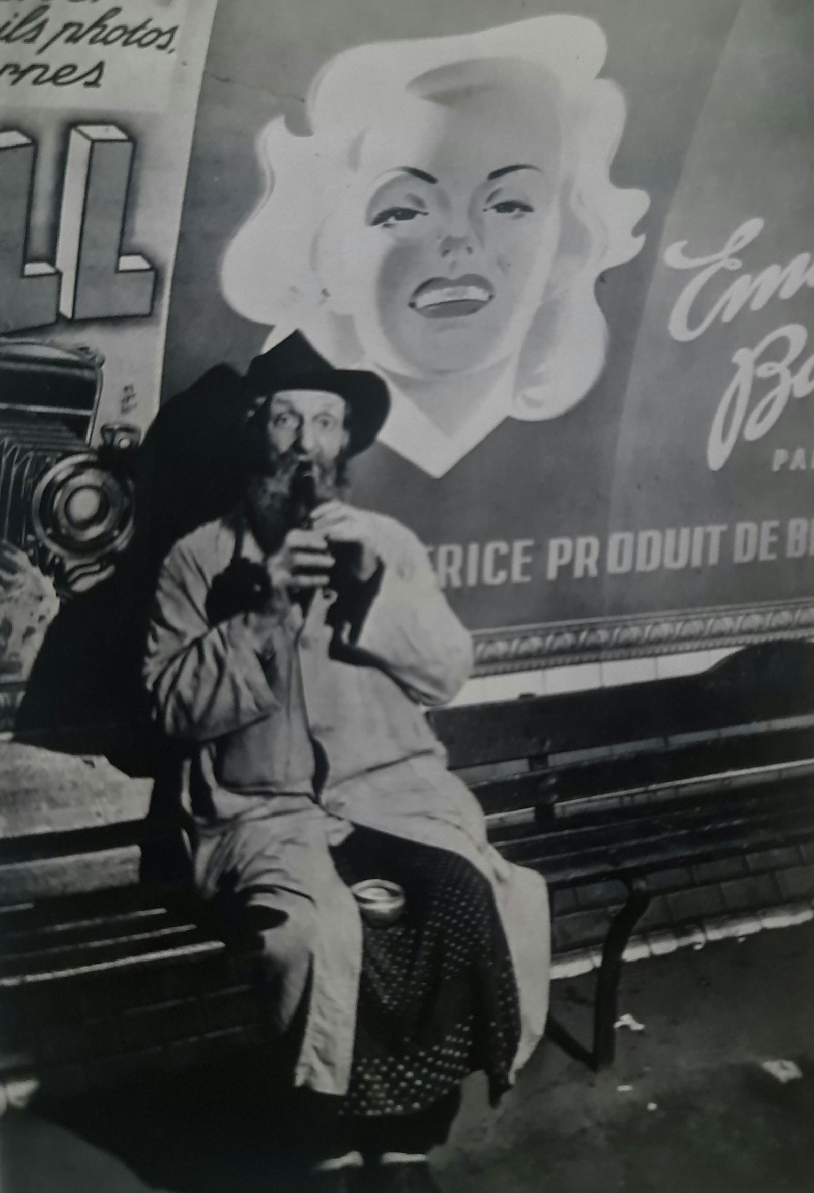 Brassai, "Pere La Flute" In the metro, 1938: Photographer: Brassai (pseudonym of Gyula Halász, 1899 – 1984) - historically important Hungarian photographer, sculptor and filmmaker who rose to fame in France. Title: "Pere La Flute" In the metr
