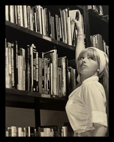 Cindy Sherman, Untitled Film Still #13, 1978