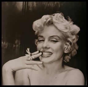 Ed Feingersh, Marilyn Monroe on the Balcony of his Hotel Room, 1954