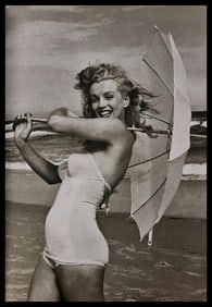 Andre de Diene, Marilyn Monroe at Toby Beach, 1949
