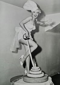 Marilyn Monroe in Miss Cheesecake pin-up shot