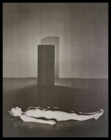 George Platt Lynes, Female nude lying down, 1944