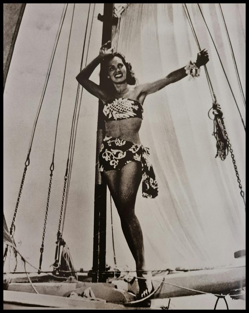 Adolphe Sylvain, Jeanine Tehani in a dug-out canoe at Pirae, 1957 (1 of 1)
