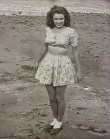 Norma Jeane at about 18