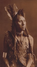 Edward S. Curtis, PLATE 19 Untitled (Middle Gun), 1900