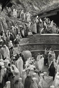 Henri Cartier Bresson, Kashmir Srinagar Mosque, 1948: Photographer: Henri Cartier-Bresson (French 1908 - 2004) - Internationally renowned photographic artist - widely considered the "father" of modern photojournalism. Subject/Title: Henri Cartier Bresson