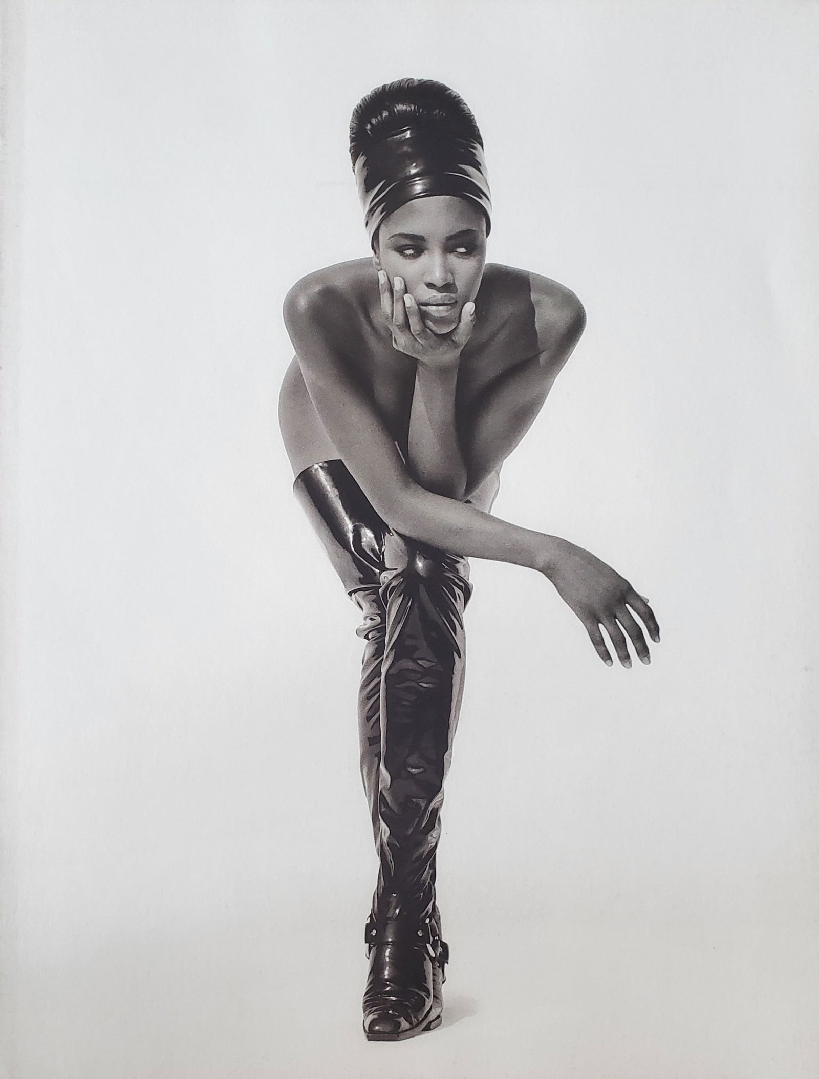 Herb Ritts, Naomi Campbell, 1990: Photographer: Herbert "Herb" Ritts (American, 1952 - 2002) - renowned fashion, art and celebrity photographer. Title: Herb Ritts, Naomi Campbell, 1990 Type Of Print: Fine Duotone Photo Engraving Date