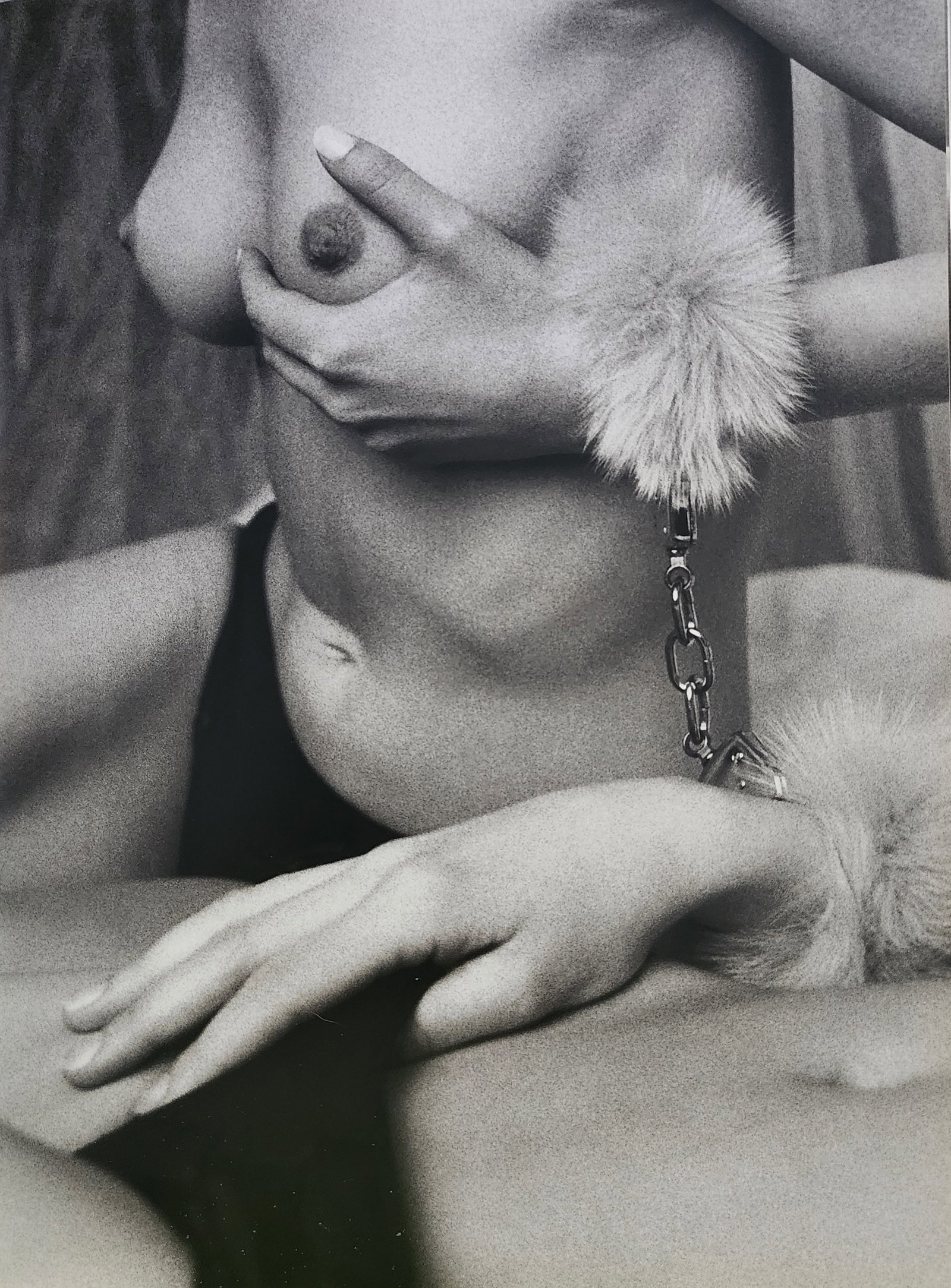 Stefan May, woman only 2009: Photographer: Stefan May is steadily commissioned by magazines such as Cosmopolitan, Elle, Max and Amica, and also works for major advertising clients. Other teNeues volumes featuring his photography 