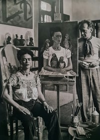 Frida Kahlo, Frida with self portrait