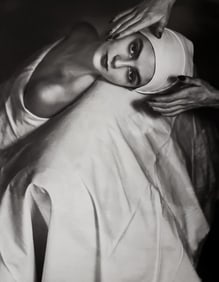 Horst P. Horst, Carmen Face Massage, New York, 1946
