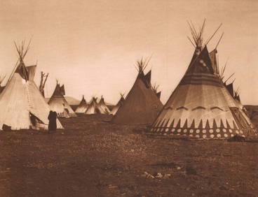 Edward S. Curtis, Plate 8 Painted Lodges Piegan, 1900 (1 of 1)