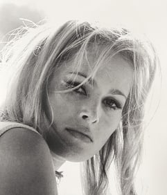 Terry O'Neill, Ursula Andress On Set For She, 1965