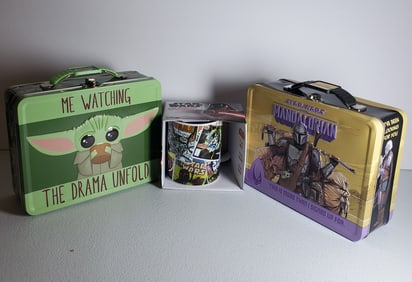 Star Wars Collector Set Lunch Boxes + Coffee Mug
