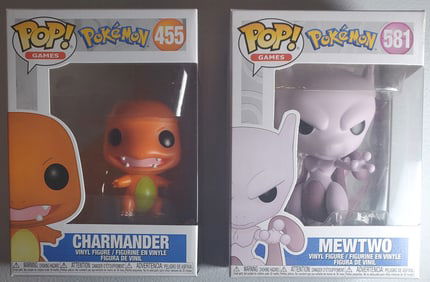 Charmander & Mewtwo Pokemon Pop Dolls