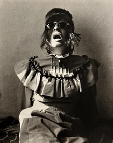 Manuel Alvarez Bravo, Unpleasant Portrait, 1945