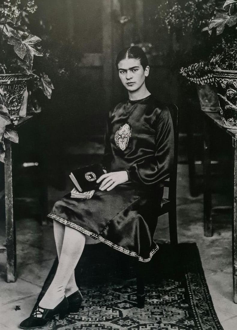 Frida Kahlo, Seated in dress: Subject: Seated in Dress Subject/Title- Frida Kahlo Photos Type Of Print: Authentic Vintage Sheet Fed Photogravure/Heliogravure Date Of Print: 2021 Publisher: Taschen GmbH Paper: Medium weight, clay c