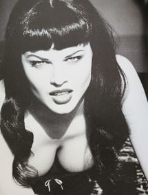 Ellen von Unwerth – Ellen’s Girls  2002