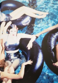 Ellen von Unwerth – Ellen’s Girls  2002