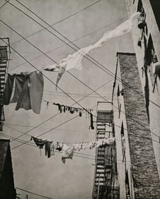 André Kertész, Clothesline, New York, 1937