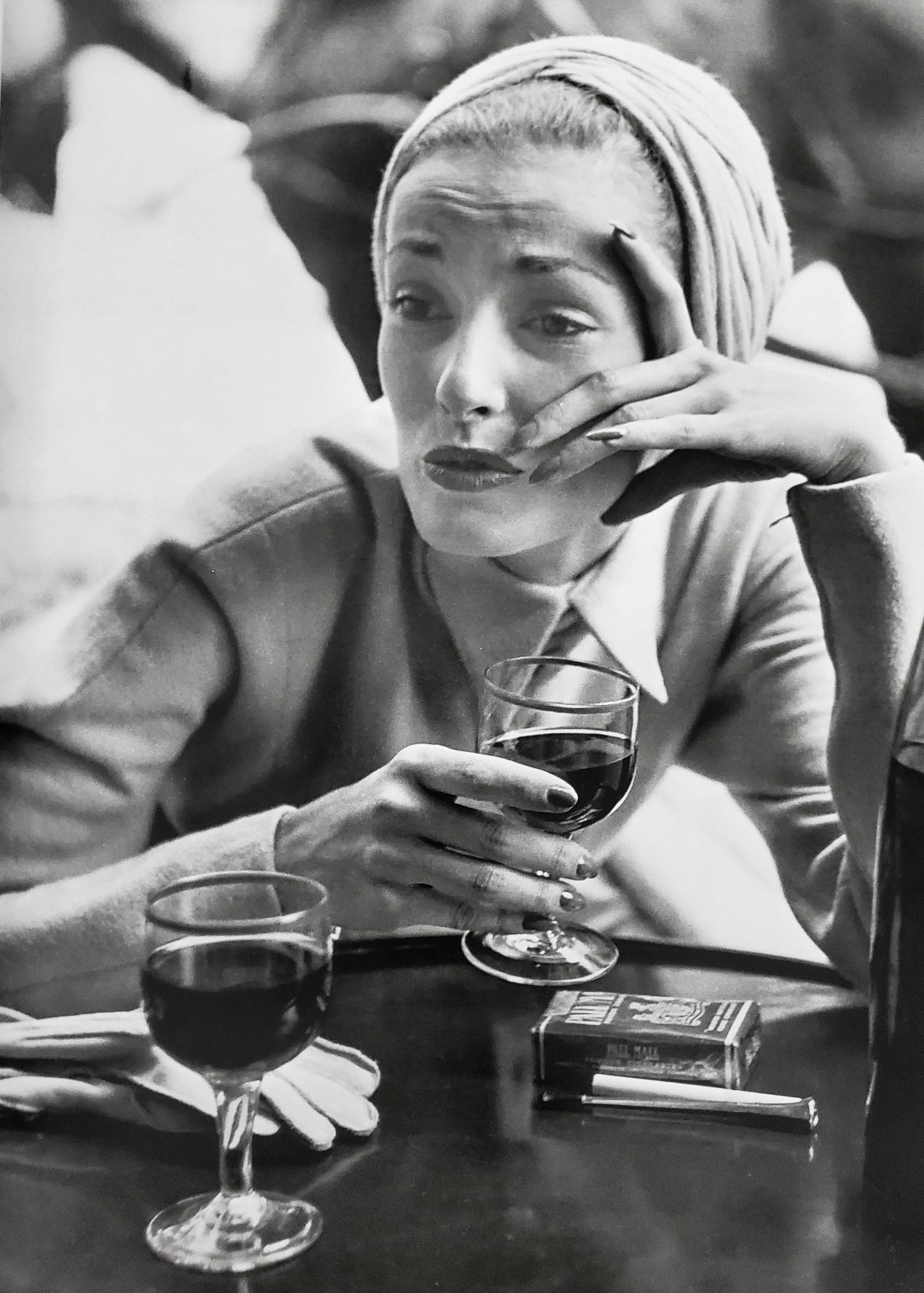 Richard Avedon, Elise Daniels, Turban by Paulette, Rue Francois-Premier, Paris, 1948: Photographer: Richard Avedon (American, 1923 - 2004) - internationally renowned portrait and fashion photographer, one of the most important and influential photographers during the last half of the t