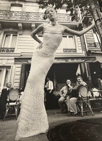 Patrick Demarchelier, Maggie Rizer, Paris, 1998