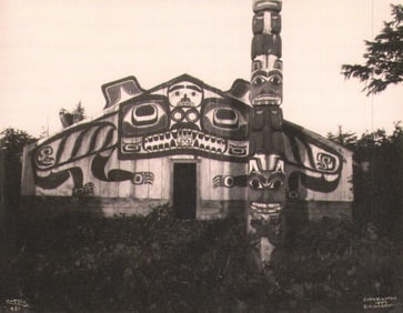 Edward S. Curtis, Fig. 6 Chief’s House Deserted Village, 1899
