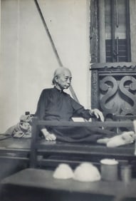 Henri Cartier Bresson, Peking China Blind Fortune Teller 1949