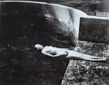 Edward Weston - Nude Floating #102, 1939