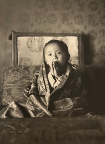 Patrick Demarchelier, Baby Buddah, Tibet, 1997